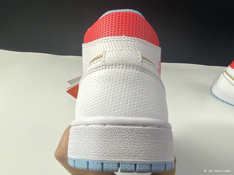 CZ0774-200 Mid SE Jordan - (W) 1 Sesame 0909
